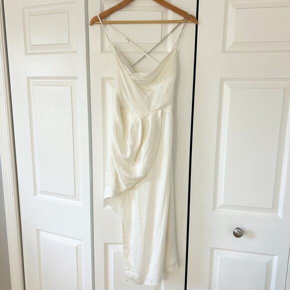 NWT Michael Costello x REVOLVE Tessa Ivory Satin Drape Midi Dress Size M - Picture 2 of 10